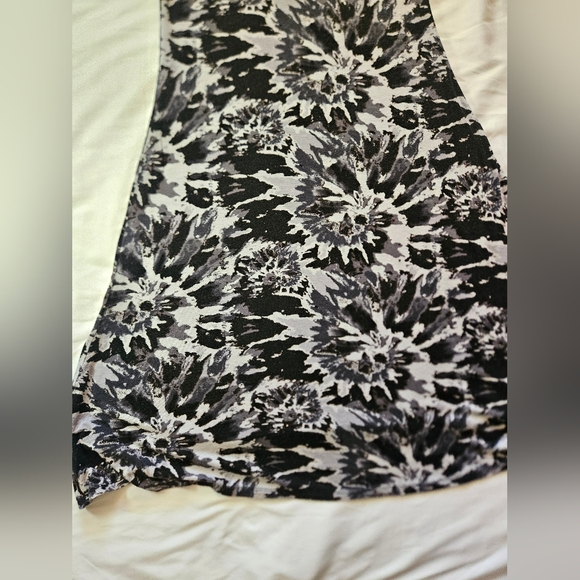 Monteau Los Angeles Womens Black & Gray Racerback Tank Maxi Dress Size Medium - Picture 12 of 12